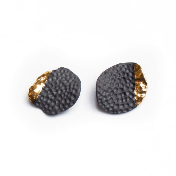 Black Mossel porcelianiniai auskarai - Image 3